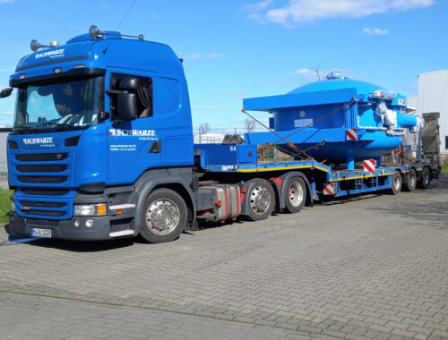 Schräglader und Semitieflader<br>